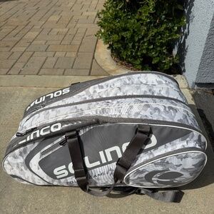 Solinco X large tennis bag like new